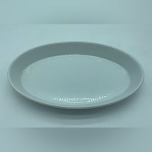 CRATE & BARREL White Oval Porcelain Baking Casserole Serving Dish Asparagus